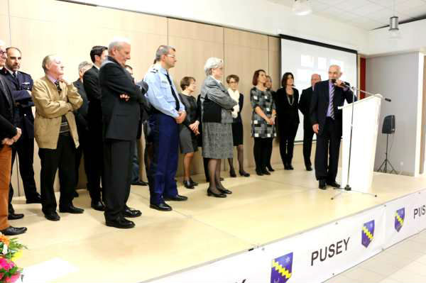 2016-01-08 Pusey Voeux 111