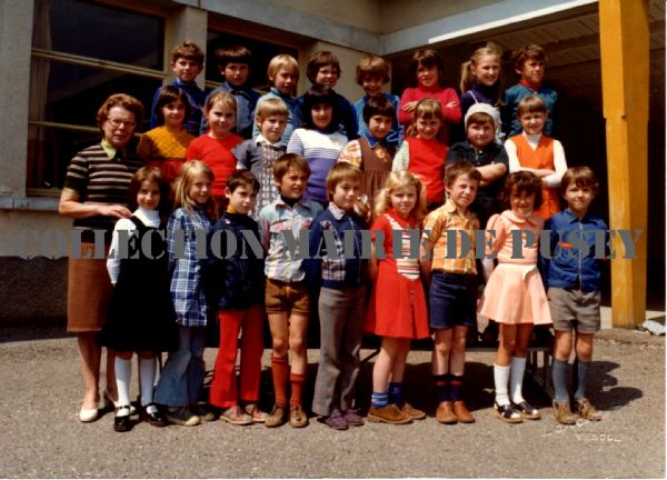 Année scolaire 1976/77 classe de Me Pinondel