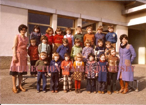 1977-1978 classe de Mme Roux et Mme Dulliand